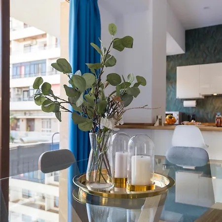 La Nogalera Centro Apartmán *